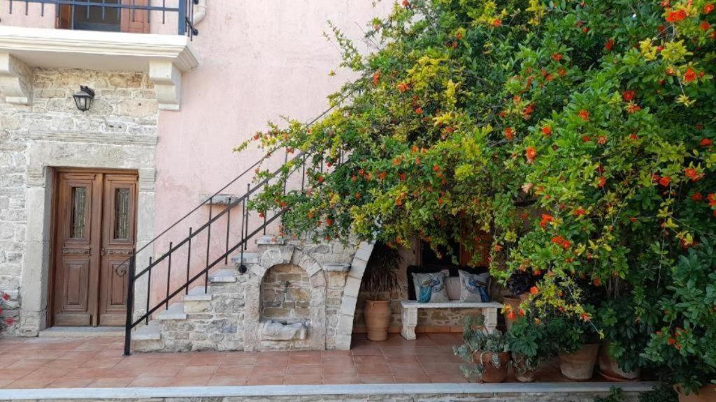 Villa Archontiko Kamilari Exterior foto